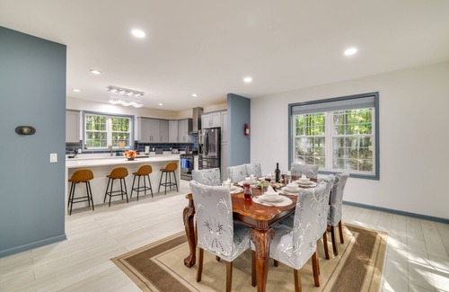 Albrightsville House | Deck & Fire Pits: Immaculate Poconos Lodge!