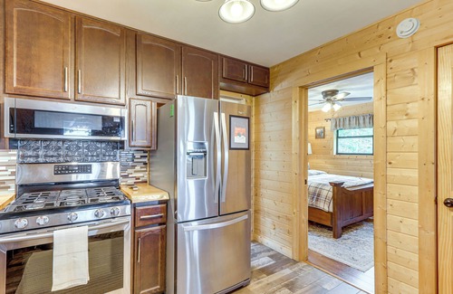 Mineral Bluff Cabin | Deck, Panoramic Views: Serene Mineral Bluff Cabin!