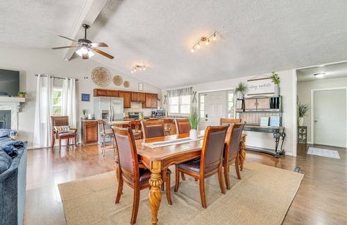 Shell Knob House | Deck & Table Rock Lake View: Shell Knob Escape!