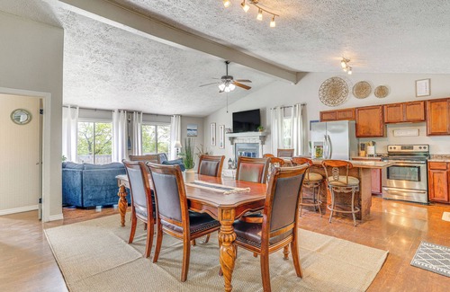 Shell Knob House | Deck & Table Rock Lake View: Shell Knob Escape!