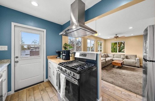 Linda Vista House | Decked Out Delight: Park Charm