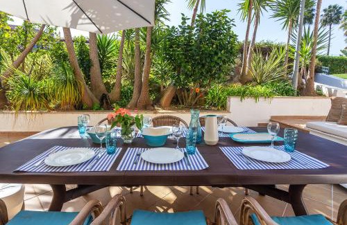 Guia Apartment | Decor n' cozy place for families and friends