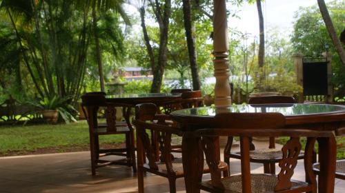 Aturuwella Villa | Dedduwa Boat House