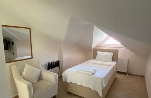 Gocek House | Dedeminn Garden House ! Stay in the heart of Göcek