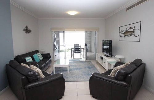 Brisbane Waterfront House | Deep Blue Apartment 1 Tangalooma