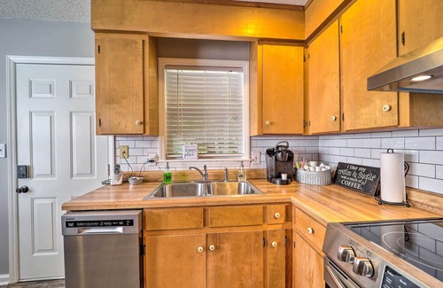 Deep Gap Cottage | Deep Gap Cottage w/Fire Pits - Hike & Ski!