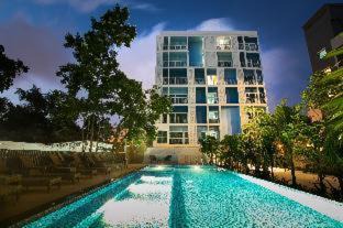Central Pattaya Hotel | DeeProm Pattaya Hotel