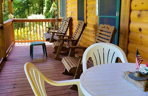 Waynesville Cabin | Deer Country Vacation Cabins #5 - Long Range View