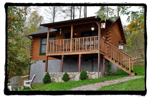 Waynesville Cabin | Deer Country Vacation Cabins #1 - Long Range View, Dogs Friendly