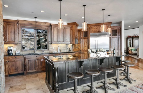 Deer Valley House | Deer Crest Home at Deer Valley Resort - 5 Bedroom Home with Hot Tub #3127 by RedAwning