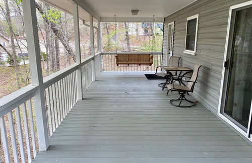 Otto House | Deer Run- beautiful Western North Carolina
