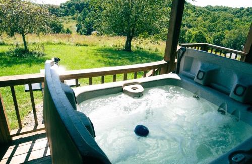 Logan House | Deer Run - by The Chalets