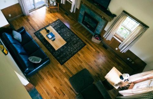 Logan House | Deer Run - by The Chalets