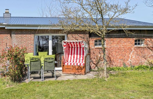 Kaiserin-Auguste-Viktoria-Koog Apartment | Deichgraf 1