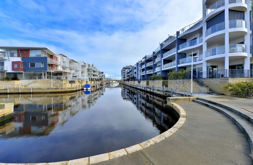 Mandurah Apartment | Del Mar 03 - 3 Bedroom Apartment