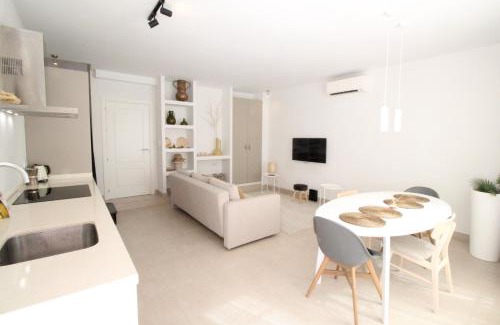 Plaza de Toros Vieja Apartment | Del Parque Flats Constancia Duplex