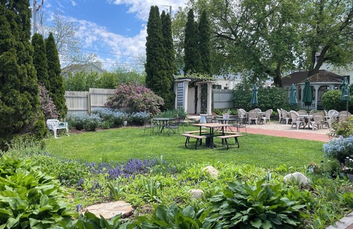 Delafield Apartment | Delafield Gem King Bed, River Views & Downtown at Your Door