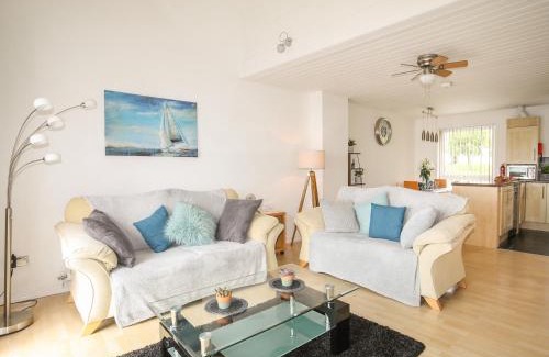 Y Felinheli House | Delfryd