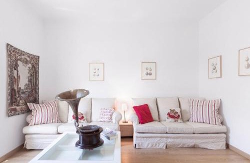 Cavaion Veronese Apartment | Delicious House Michelangelo