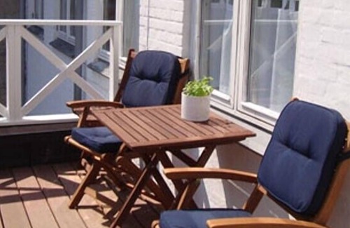 Svendborg Apartment | Delicious refurbished apartment with terrace in the middle of Svendborg