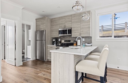 Wilmington Apartment | Delight @ The Cove Riverwalk Villas