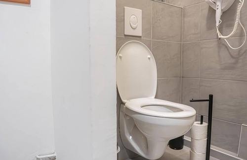 Neulerchenfeld Apartment | Delightful 2BR Apt.-Near Wiener Stadthalle