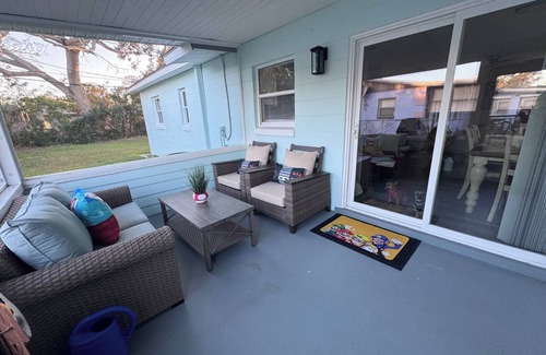 Tangelo Park House | Delightful 3-bedroom house with AC in Orlando.