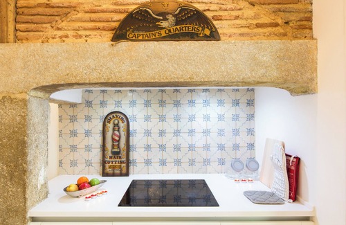 Chiado Apartment | Delightful 4-bedroom apartment in historical downtown