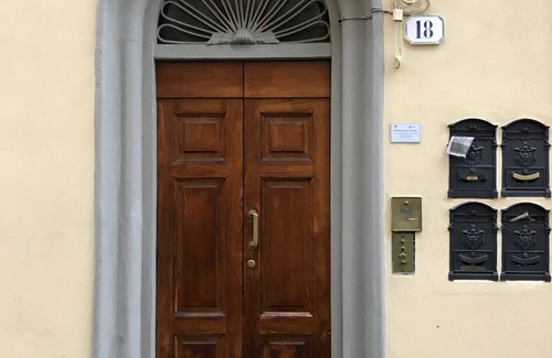 Santa Maria Novella Apartment | Delightful apartment with mezzanine for 4 people, ideal for those who want to visit the city center