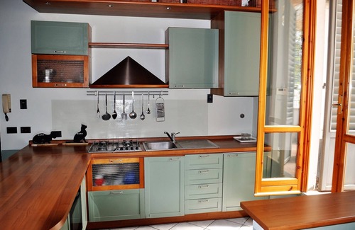 Sant' Ambrogio Apartment | Delightful apartment with private terrace in the heart of Florence
