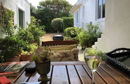 Noordhoek House | Delightful Cottage In Splendid Surroundings With Its Own Private Pool