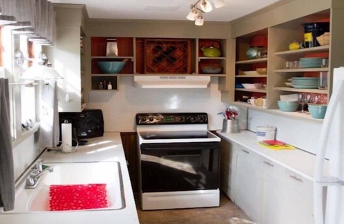 Westbrook Center Cottage | Delightful cottage with AC in Westbrook