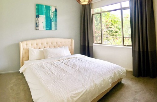 Bellfield House | Delightful, Cozy & Modern House