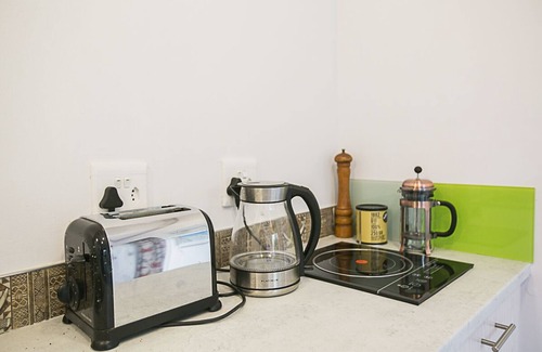 Hermanus Apartment | Delightful db story loft with Airconditioning