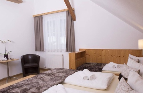 Untertauern House | Delightful Holiday Home in Untertauern with Sauna