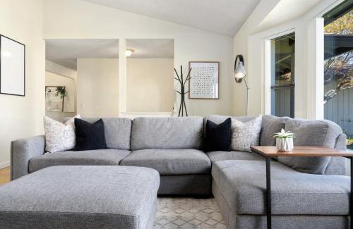 Pleasant Grove House | Delightful Home w Fireplace Patio Fire Pit