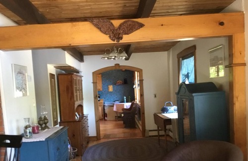 Wakefield Ski Chalet | delightful lakefront cottage
