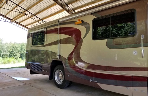 Phenix City House | Delightful motorhome 14 miles to Ft Moore