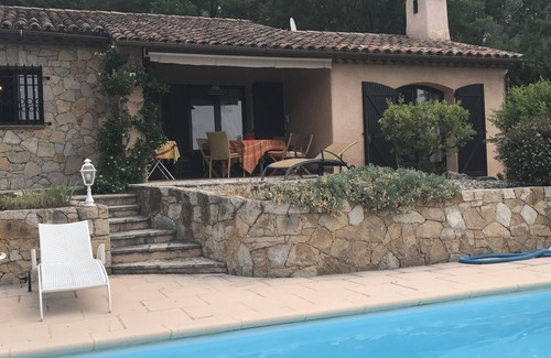 Tourrettes Villa | Delightful provencal style villa on a single level with pool and stunning views.