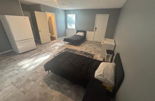 Lithonia Apartment | Delightful Studio, 15 mins to Downtown Atlanta