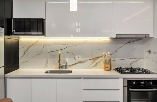 El Tesoro Apartment | delite* Elite Heaven:Luxurious1Bed+1bath