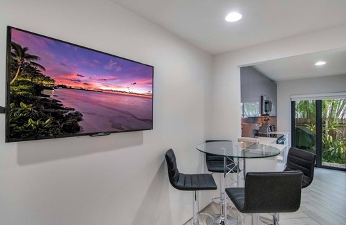 Delray Beach House | Delray Beach Getaway | Minutes to Beach & More!