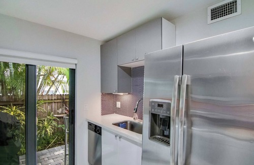 Delray Beach House | Delray Beach Getaway | Minutes to Beach & More!