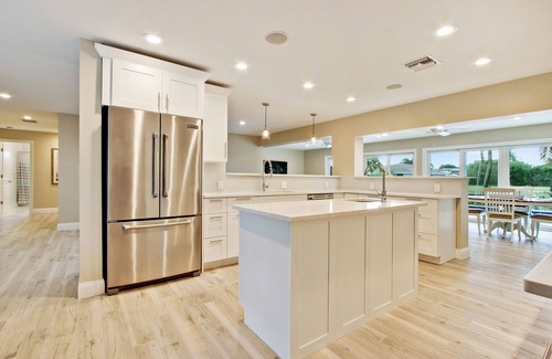 Tropic Isle House | Delray Beach - Waterfront Style - Close to Beach, Shopping, Dining, Atlantic Ave