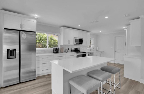 Tropic Palms House | Delray Oasis: Pool + Hot Tub