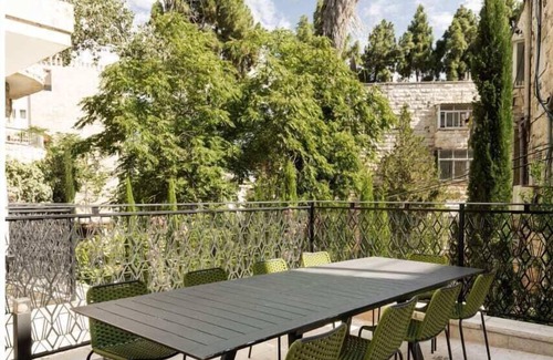 Jerusalem City Centre Apartment | Deluxe 1 Keren Hayesod