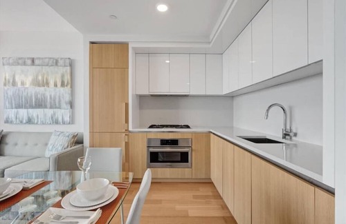 Hell's Kitchen Apartment | Deluxe 1BR | Midtown West | Minutes to Javits Center | by GLS