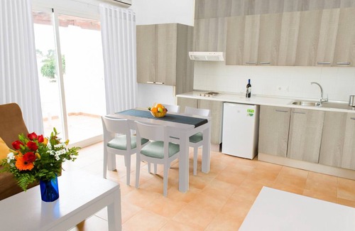 Cala Mandia Apartment | Deluxe Apartment with pool view