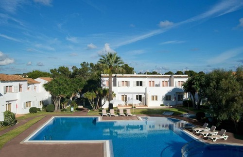 Cala Mandia Apartment | Deluxe Apartment with pool view