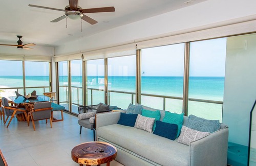 San Benito Apartment | Deluxe Beachfront 3BR Penthouse, Private Jacuzzi!